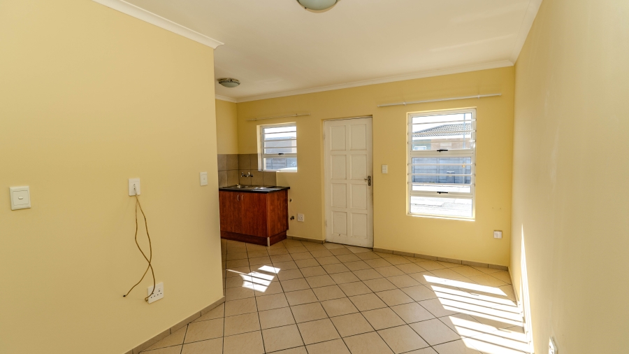 2 Bedroom Property for Sale in Sunset Glen Western Cape